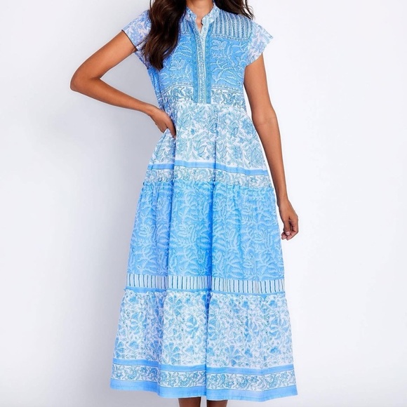 bella tu Dresses & Skirts - Blue Floral Maxi Dress